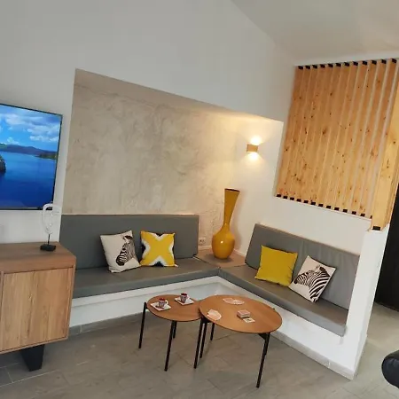 El Apartman Playa Feñabe