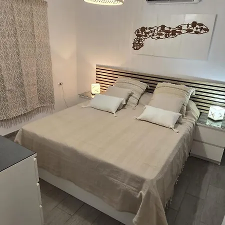 Apartman El *