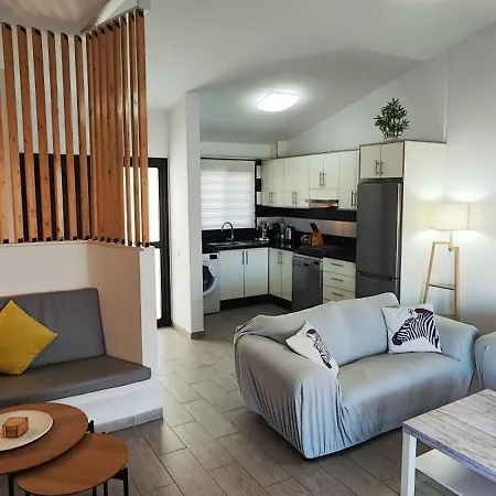El Apartment *