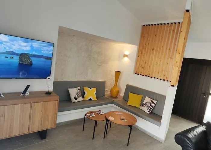 El Apartman Playa Feñabe